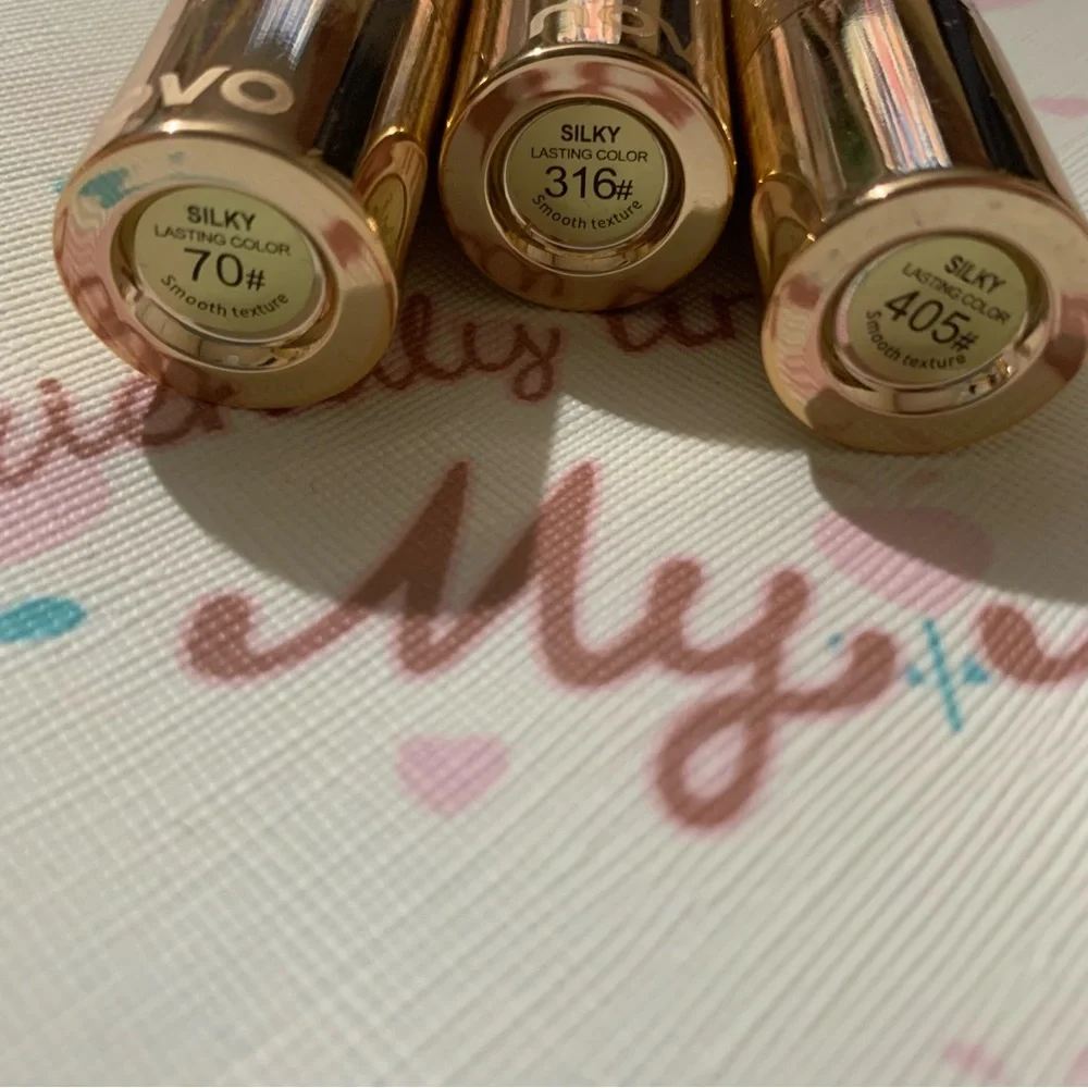 Lipstick Purse Set of 3 Red Lipsticks